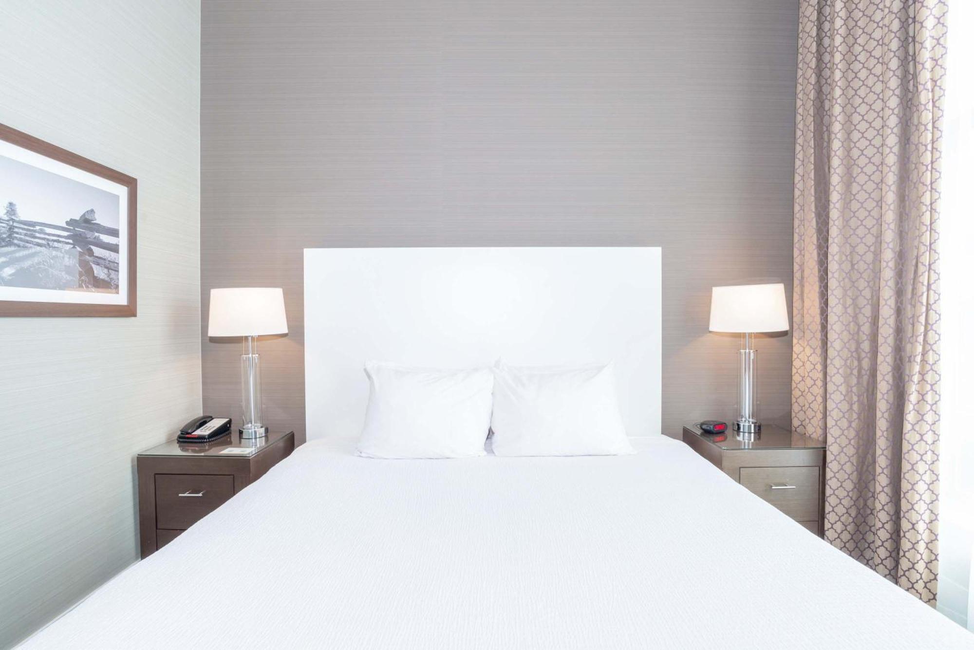 Sandman Hotel Abbotsford Airport Εξωτερικό φωτογραφία
